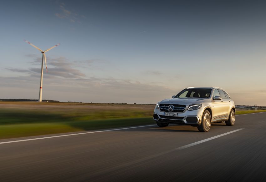 Mercedes-Benz GLC F-Cell – production plug-in hybrid hydrogen SUV debuts with 208 hp, 478 km total range 873703