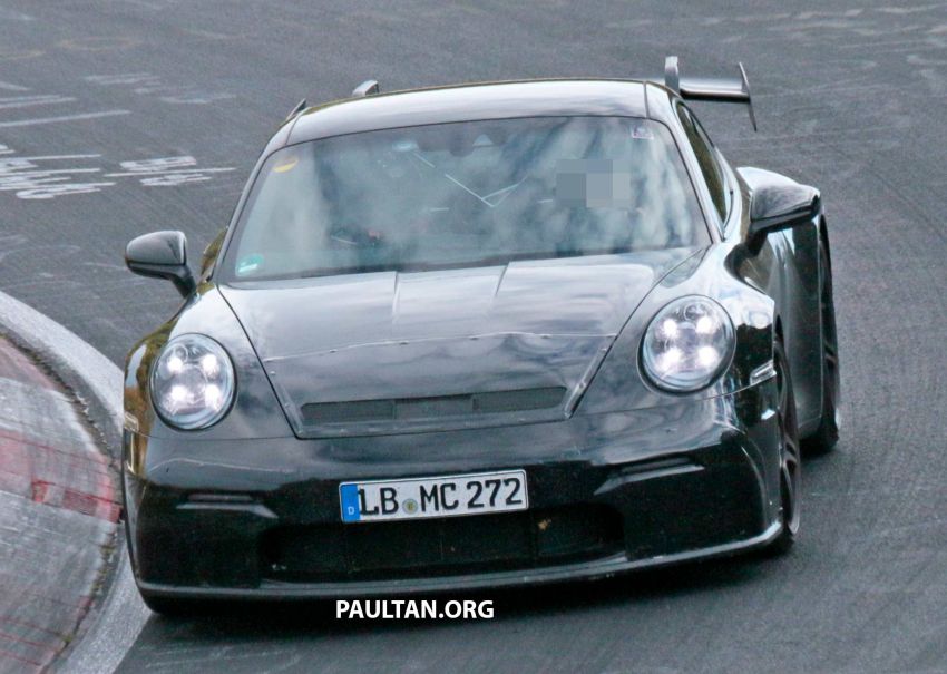 SPIED: 992-generation Porsche 911 GT3 track-testing 874330