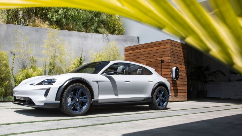 Porsche Mission E Cross Turismo – production confirmed for all-electric jacked-up Taycan wagon 875968