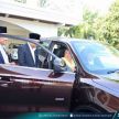 Sultan Johor dekati dan pandu uji SUV Proton X70