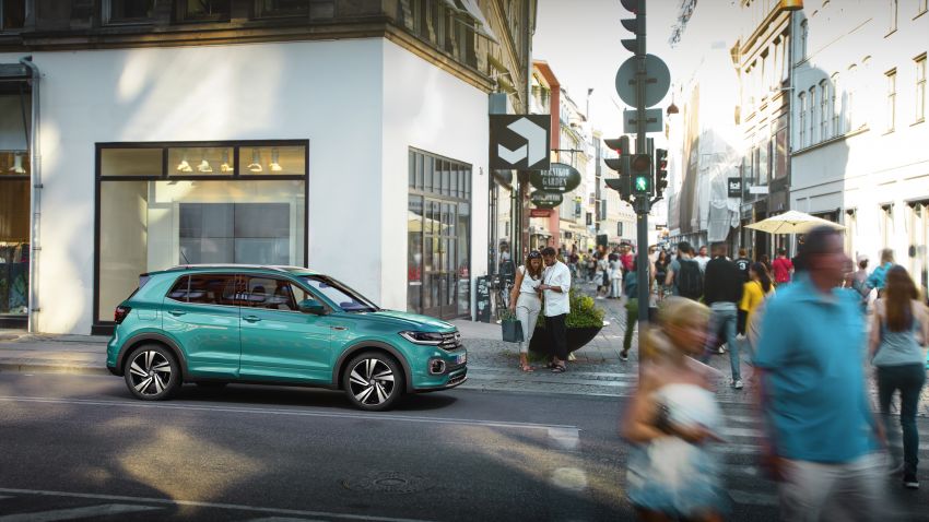 Volkswagen T-Cross: Wolfsburg’s smallest SUV debuts 878867