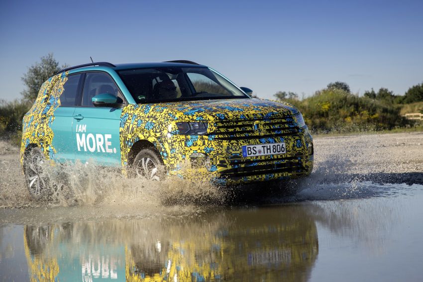 Volkswagen T-Cross SUV teased again ahead of debut 870805