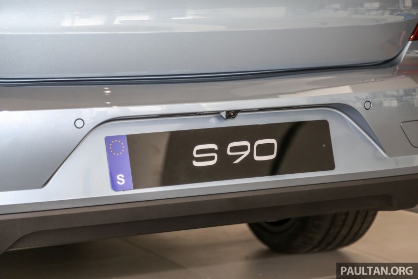 Volvo S90 T5 Momentum kini di Malaysia – RM338,888 881042