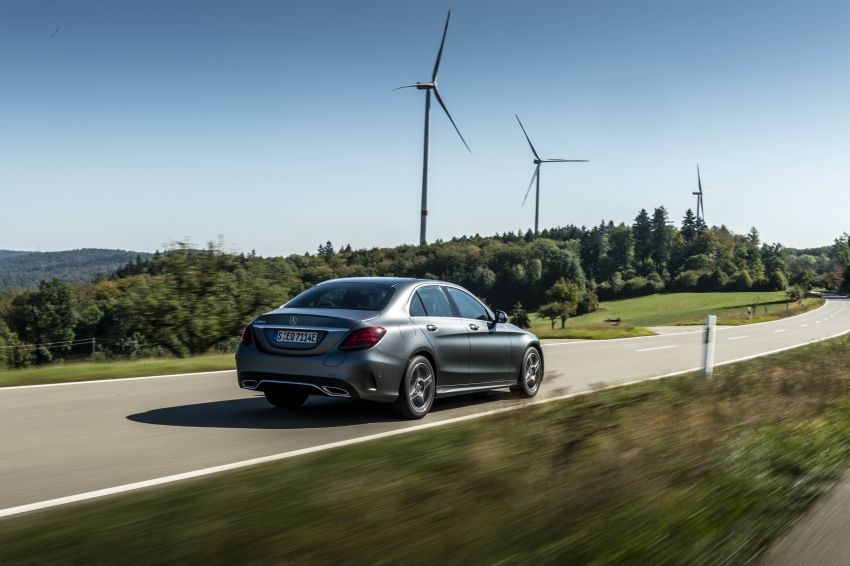 W205 Mercedes-Benz C300de revealed – 306 PS diesel plug-in hybrid; 1.4 l/100 km; 57 km all-electric range 872053