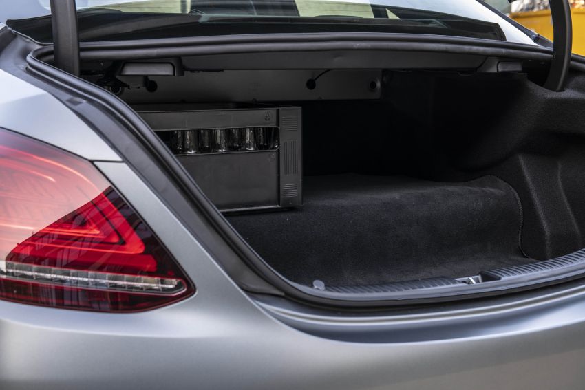 W205 Mercedes-Benz C300de revealed – 306 PS diesel plug-in hybrid; 1.4 l/100 km; 57 km all-electric range 872071