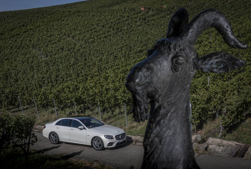 Mercedes-Benz E300e, E300de W213 diperkenalkan – model plug-in hybrid baharu; 320 PS, 1.6 l/100 km 872391