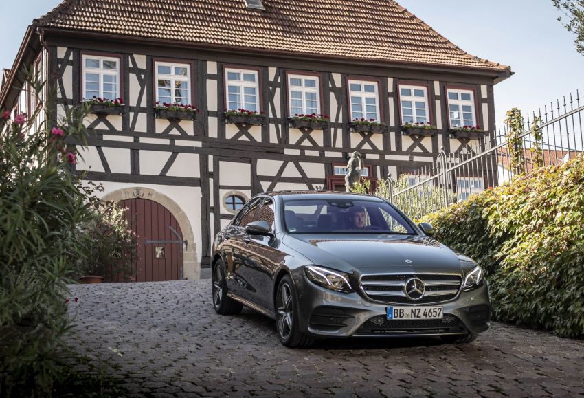 Mercedes-Benz E300e, E300de W213 diperkenalkan – model plug-in hybrid baharu; 320 PS, 1.6 l/100 km 872343