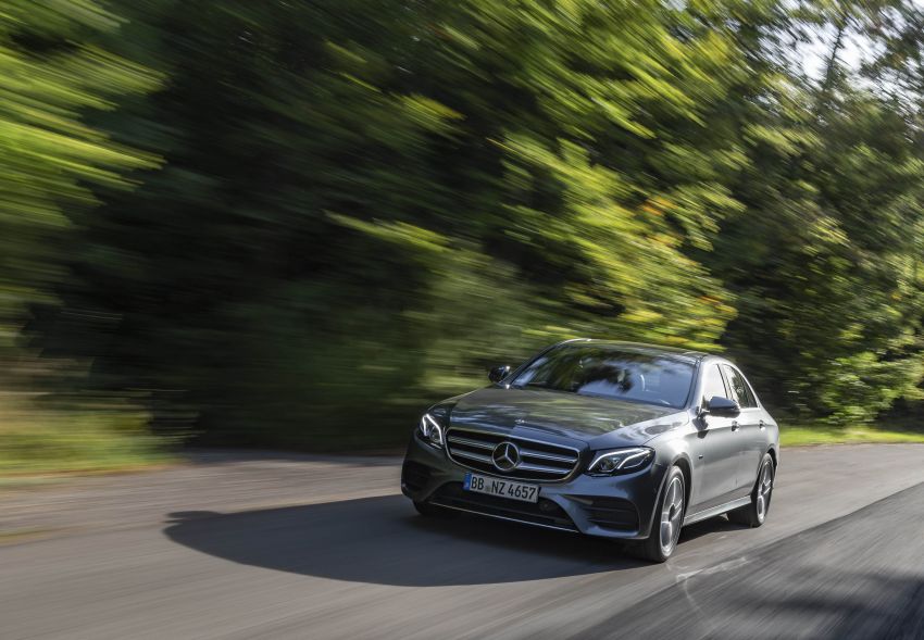 Mercedes-Benz E300e, E300de W213 diperkenalkan – model plug-in hybrid baharu; 320 PS, 1.6 l/100 km 872326