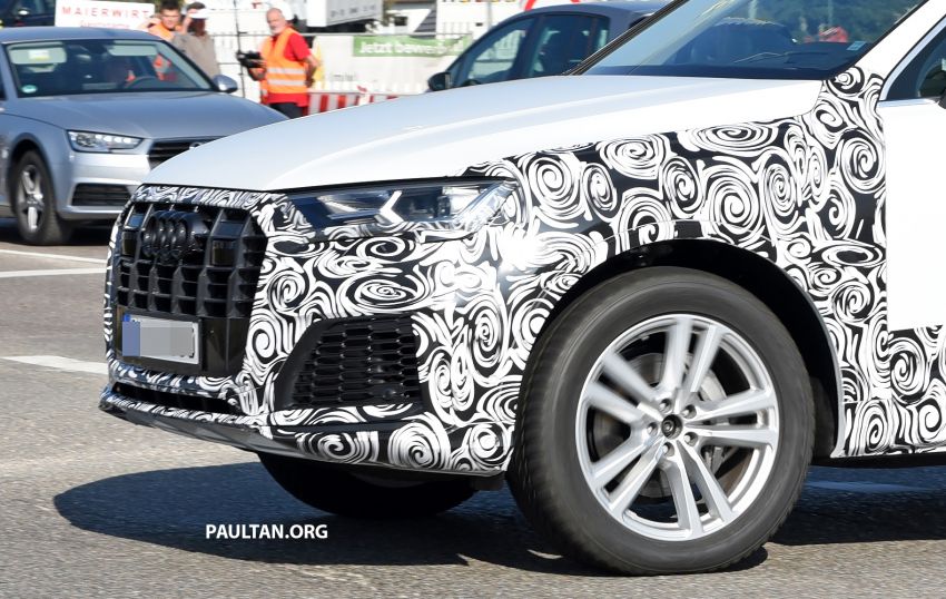 SPIED: Audi Q7 facelift spotted – to get new Q8 face? 887616