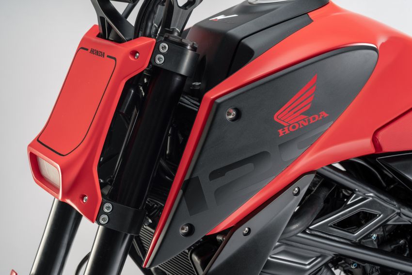Honda reveals CB125X and CB125M concept bikes 889742