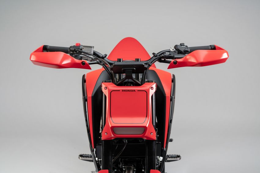 Honda reveals CB125X and CB125M concept bikes 889746