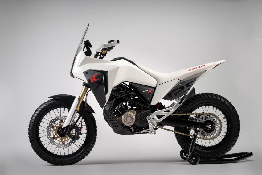 Honda reveals CB125X and CB125M concept bikes 889765