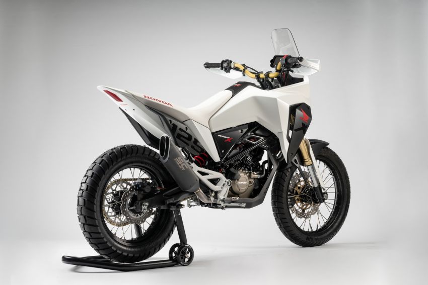 Honda reveals CB125X and CB125M concept bikes 889768