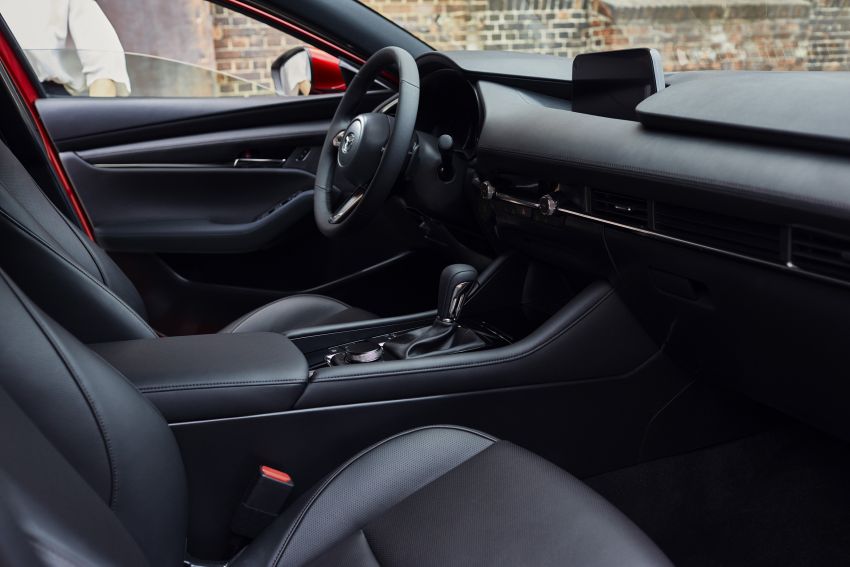 Mazda 3 2019 ditunjuk secara rasmi – sedan dan hatchback; SkyActiv-X hibrid; GVC Plus, i-Activsense 895421