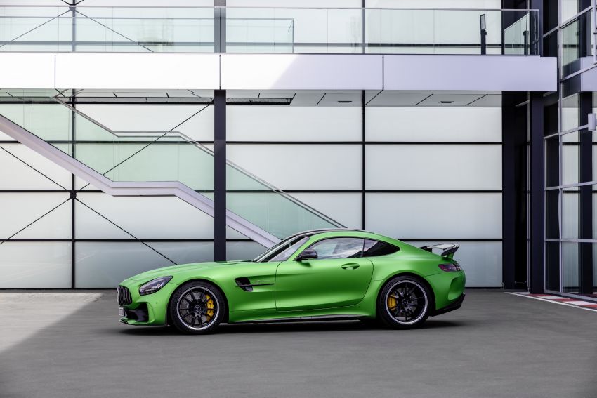 Mercedes-AMG GT range updated with new looks and technology – limited-edition GT R Pro model added 896300