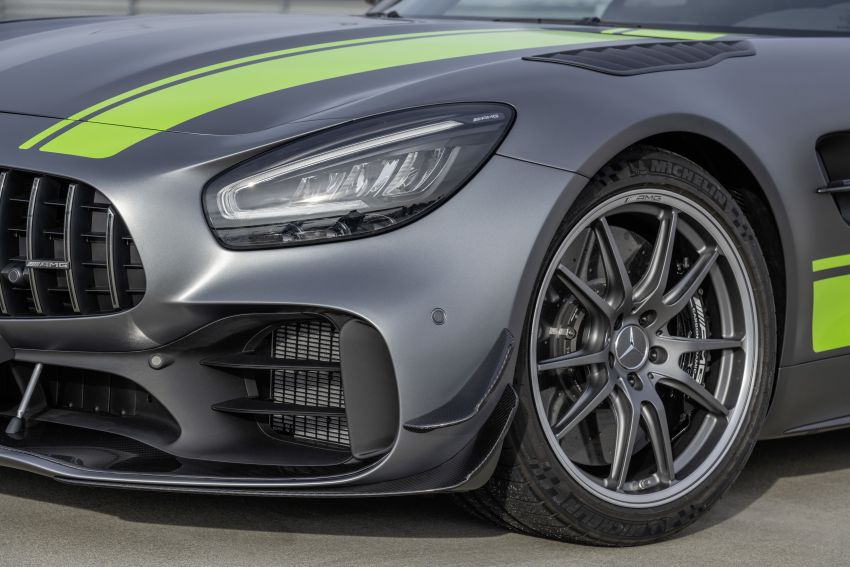 Mercedes-AMG GT range updated with new looks and technology – limited-edition GT R Pro model added 896343