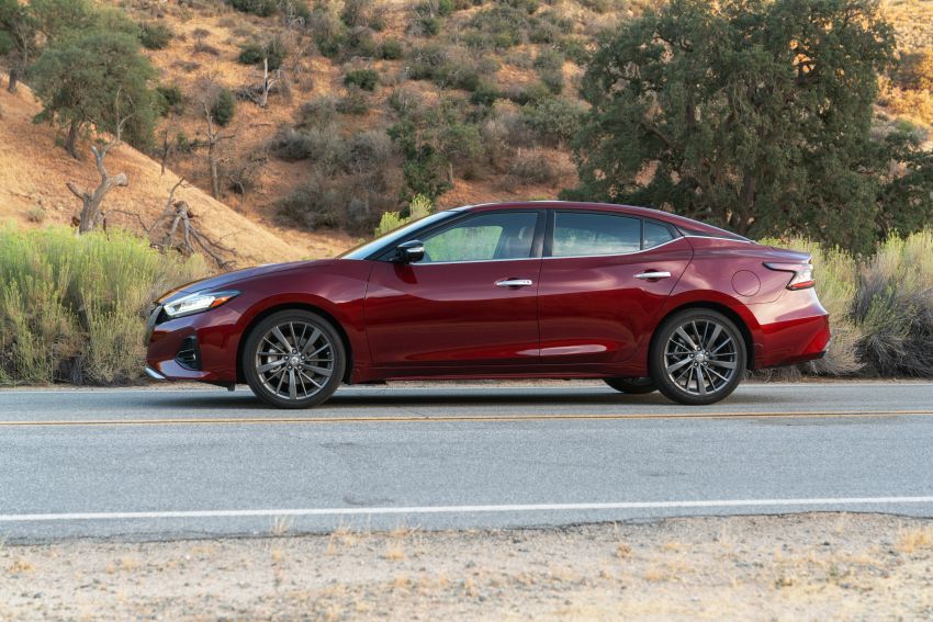 2019 Nissan Maxima facelift gets expanded safety kit 896956