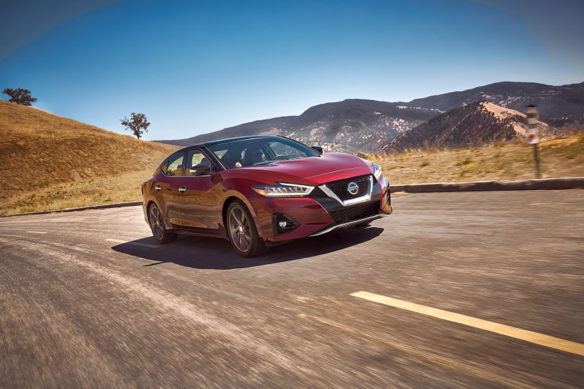 2019 Nissan Maxima facelift gets expanded safety kit 896947