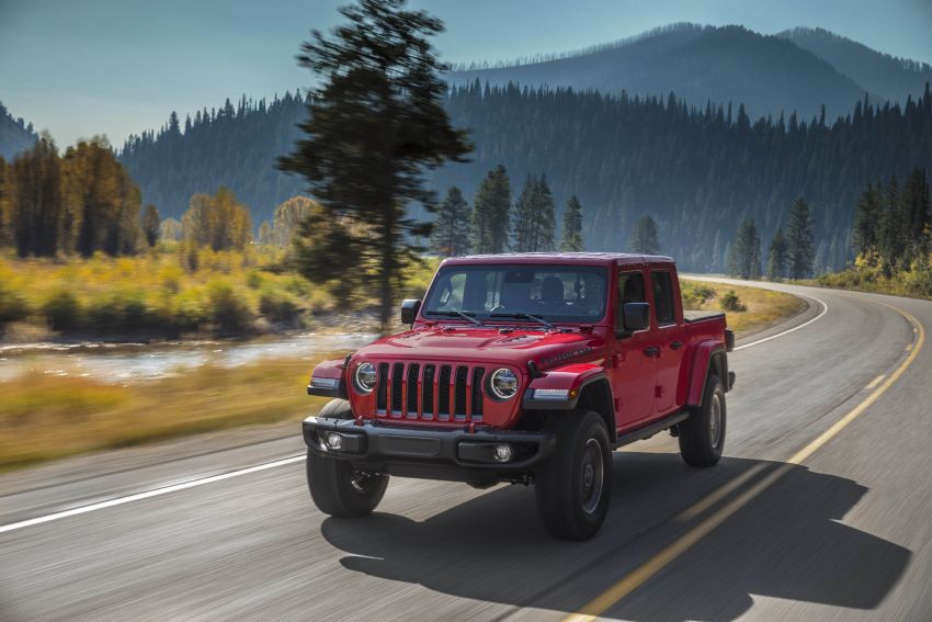 2020 Jeep Gladiator debuts in LA – best of both worlds 897283