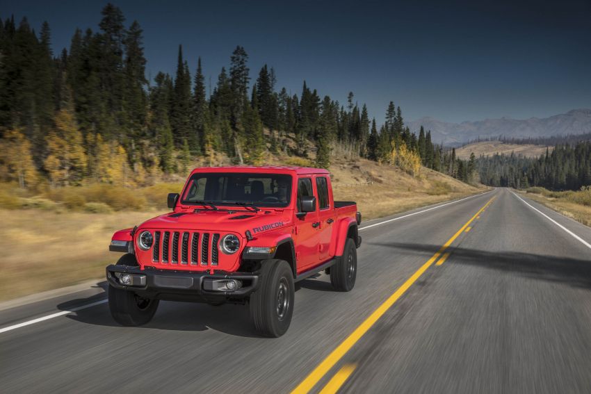 2020 Jeep Gladiator debuts in LA – best of both worlds 897284