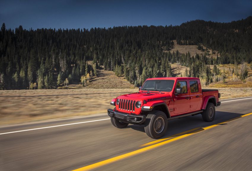 2020 Jeep Gladiator debuts in LA – best of both worlds 897285