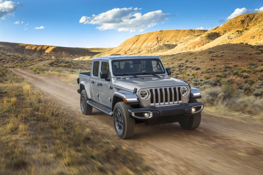 2020 Jeep Gladiator debuts in LA – best of both worlds 897317