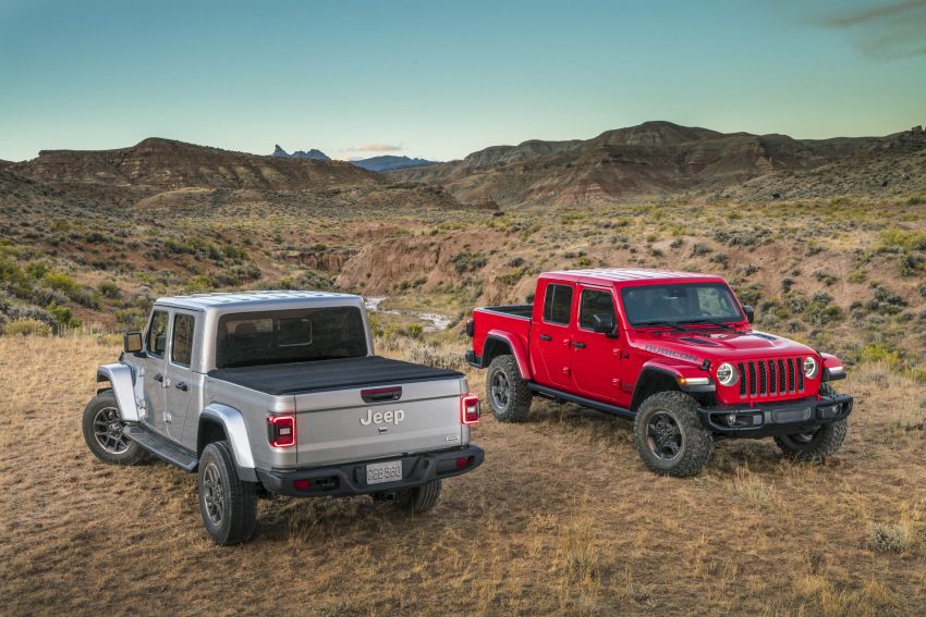 2020 Jeep Gladiator debuts in LA – best of both worlds 897359