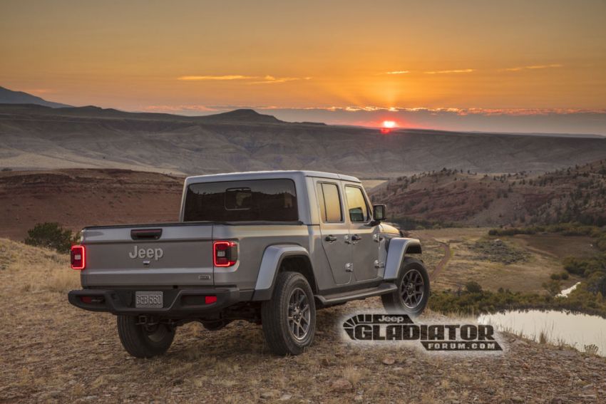 2020 Jeep Gladiator leaked before Los Angeles debut 889077