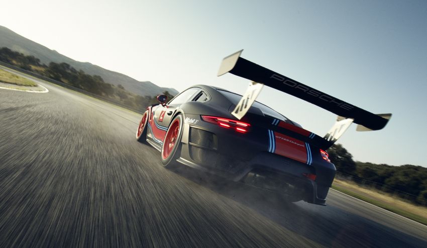 Porsche 911 GT2 RS Clubsport diperkenal di Los Angeles – untuk kegunaan litar sahaja, terhad 200 unit 896597