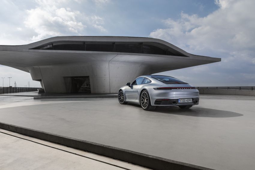 Porsche 911 generasi baharu didedahkan – enam silinder boxer, 450 PS, padat dengan teknologi terkini 895575