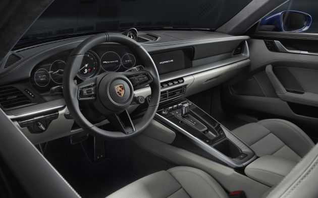 992 Porsche 911 revealed – new tech, 450 PS flat-six