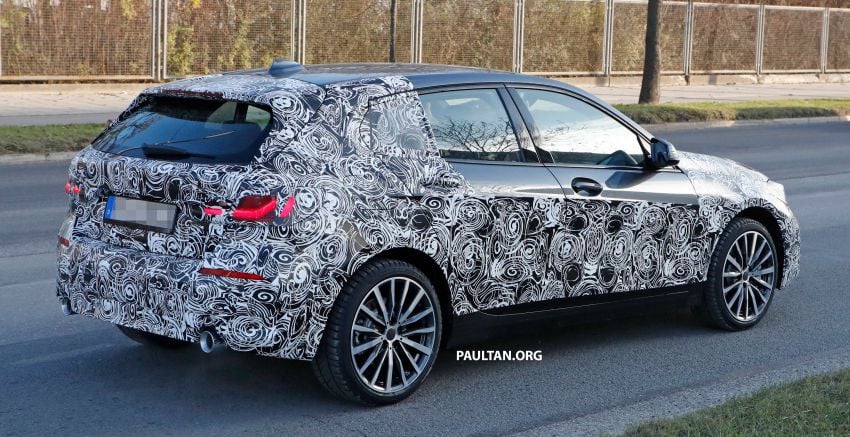 SPYSHOTS: BMW 1 Series drops some camouflage 895669