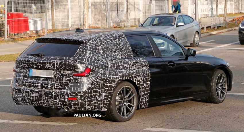 SPYSHOTS: BMW 3 Series Touring seen again testing 896493