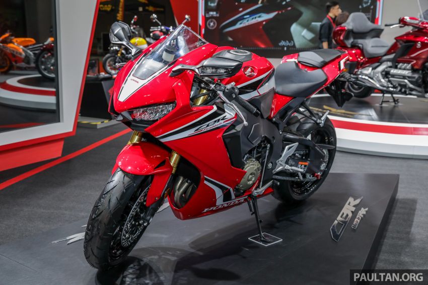 KLIMS18: Boon Siew Honda launches PCX Hybrid and Forza, CBR1000RR Fireblade – from RM13,499 892095