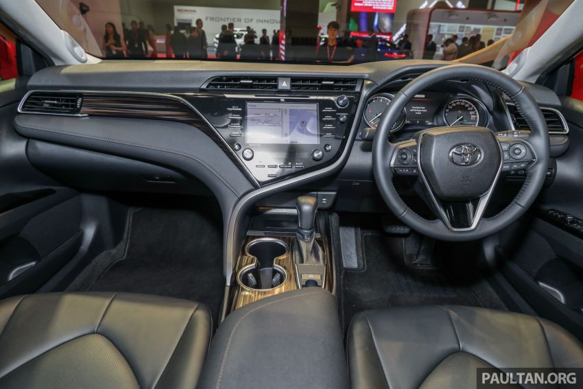 KLIMS18: Toyota Camry dilancarkan – 2.5V, RM189,900 891274