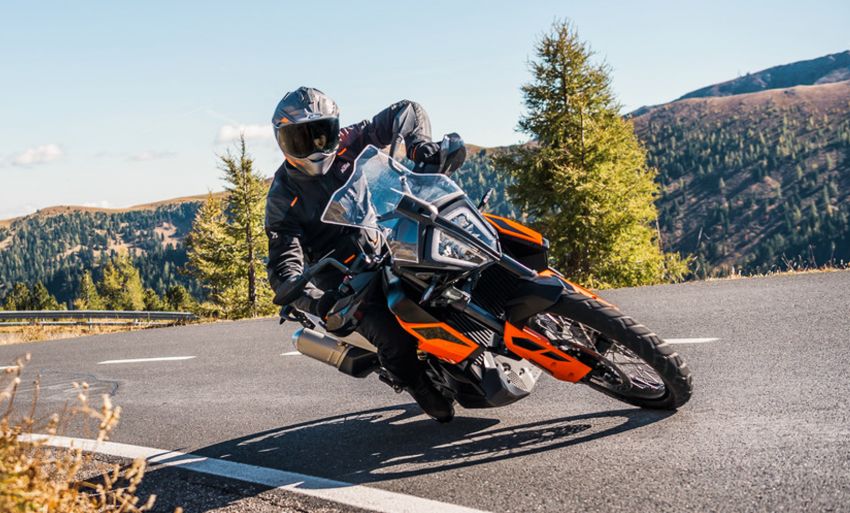 2018 EICMA: 2019 KTM 790 Adventure and Adventure R revealed – 95 hp, 189 kg, 15,000 km service interval 885229