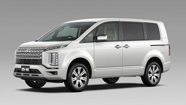 Mitsubishi Delica D:5 makes Japanese market debut