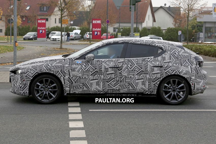 SPIED: All-new Mazda 3 – exterior and interior revealed 889248