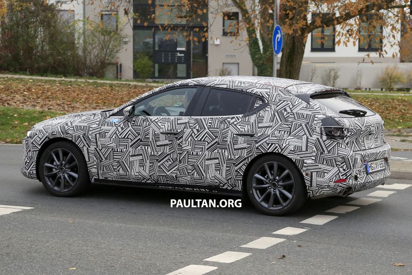 SPIED: All-new Mazda 3 – exterior and interior revealed 889249