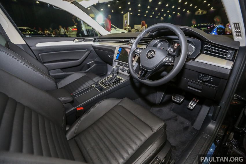 Volkswagen @ paultan.org PACE 2018 – Arteon previewed; Passat, Beetle, Golf range on display 883708