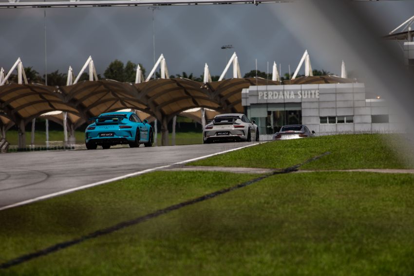 Lapping up the Porsche experience at Sepang International Circuit – track fun under expert tutelage 889705