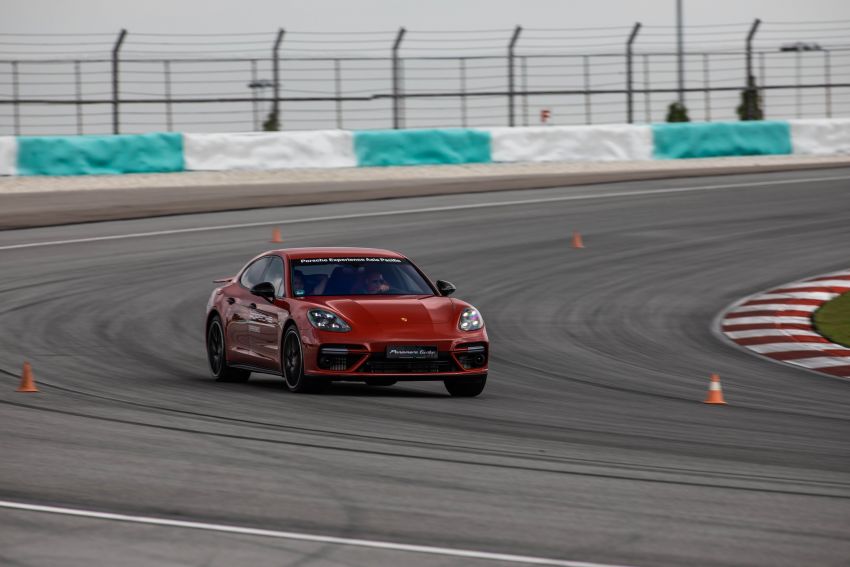 Lapping up the Porsche experience at Sepang International Circuit – track fun under expert tutelage 889711