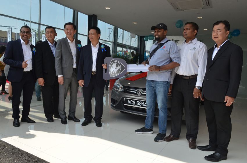 Proton officially launches four new 3S/4S outlets in Malaysia – Setapak, Semambu, Peringgit and Miri 887551