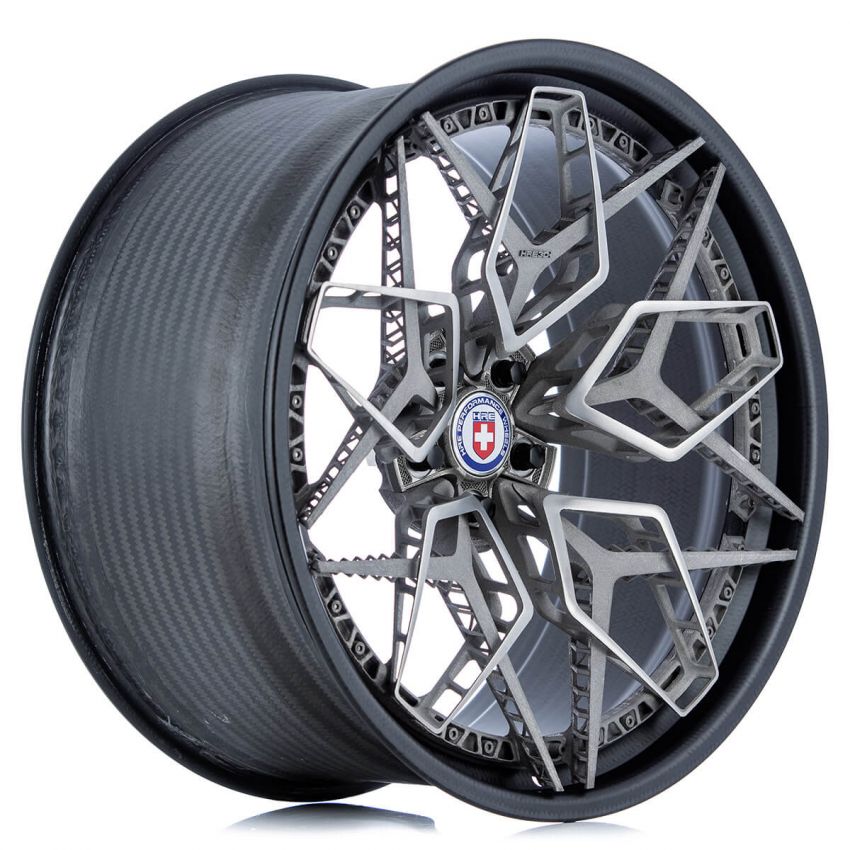 HRE and GE create the first 3D-printed titanium wheel 889161