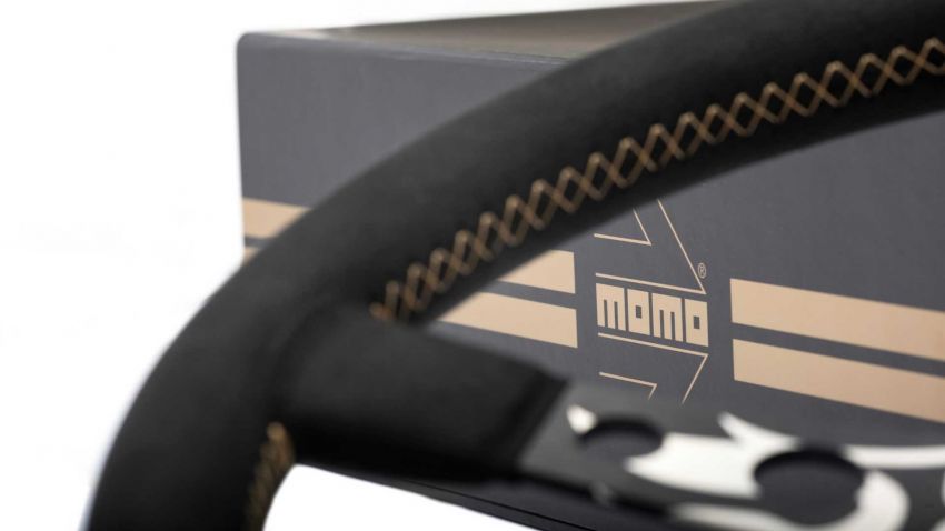 Momo hasilkan roda stereng edisi khas 50-tahun Hot Wheels – hanya boleh ditempah atas talian, RM1.7k 883938