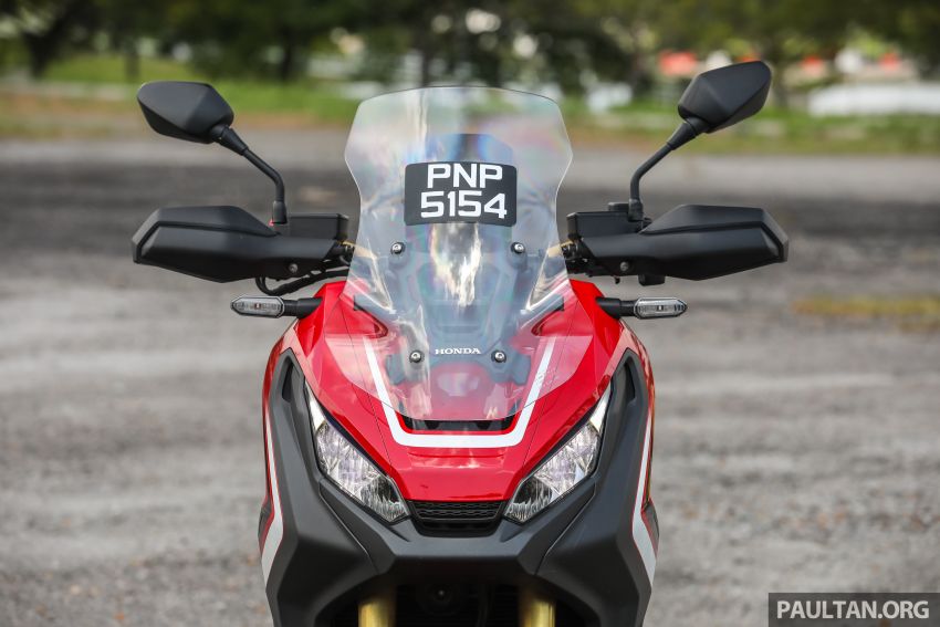 REVIEW: 2018 Honda X-ADV – scootering gets tough 904918