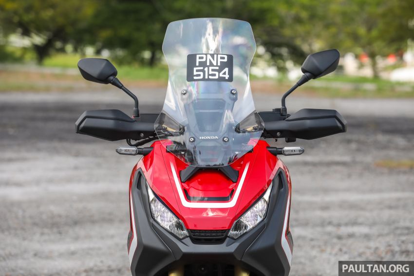 REVIEW: 2018 Honda X-ADV – scootering gets tough 904925