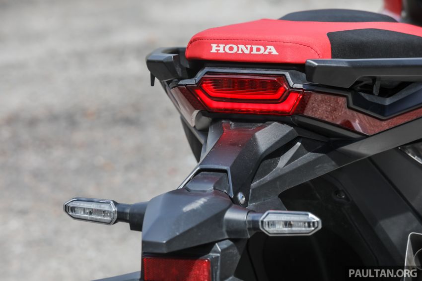 REVIEW: 2018 Honda X-ADV – scootering gets tough 904962