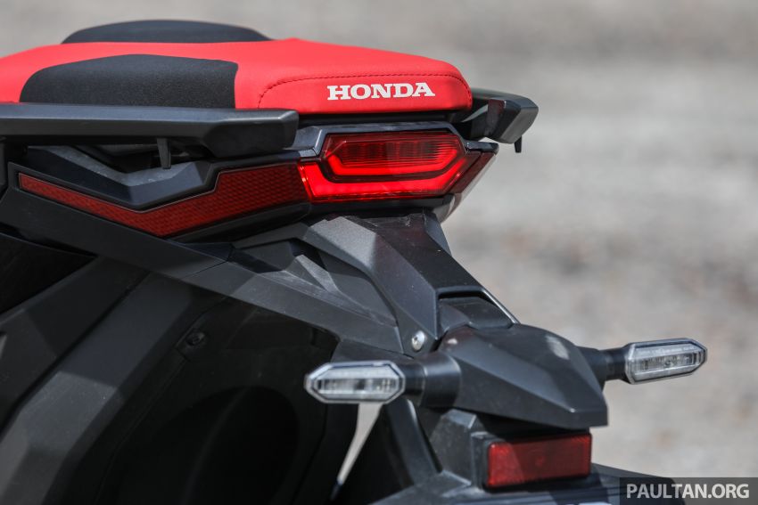 REVIEW: 2018 Honda X-ADV – scootering gets tough 904964