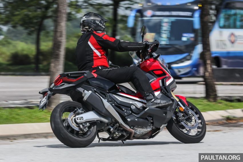 REVIEW: 2018 Honda X-ADV – scootering gets tough 904970